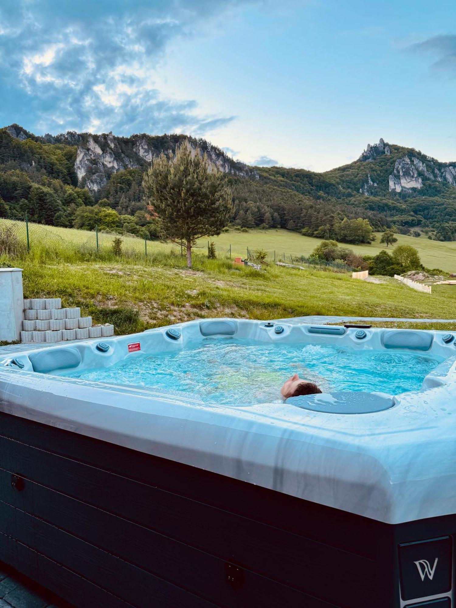 Koliba Pod Skalami Villa Sulov Kamer foto