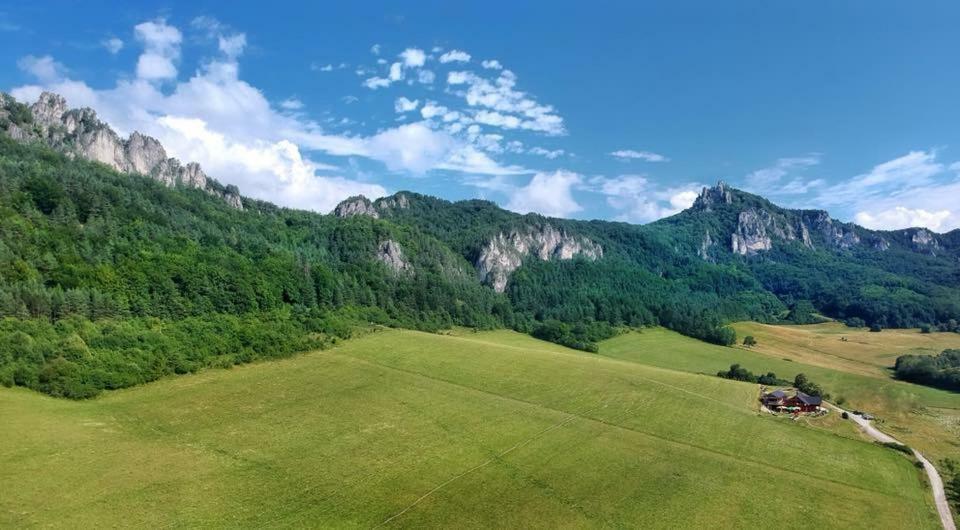 Koliba Pod Skalami Villa Sulov Buitenkant foto